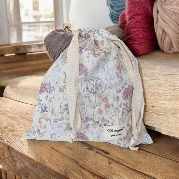 Neulepussukka niittykukka